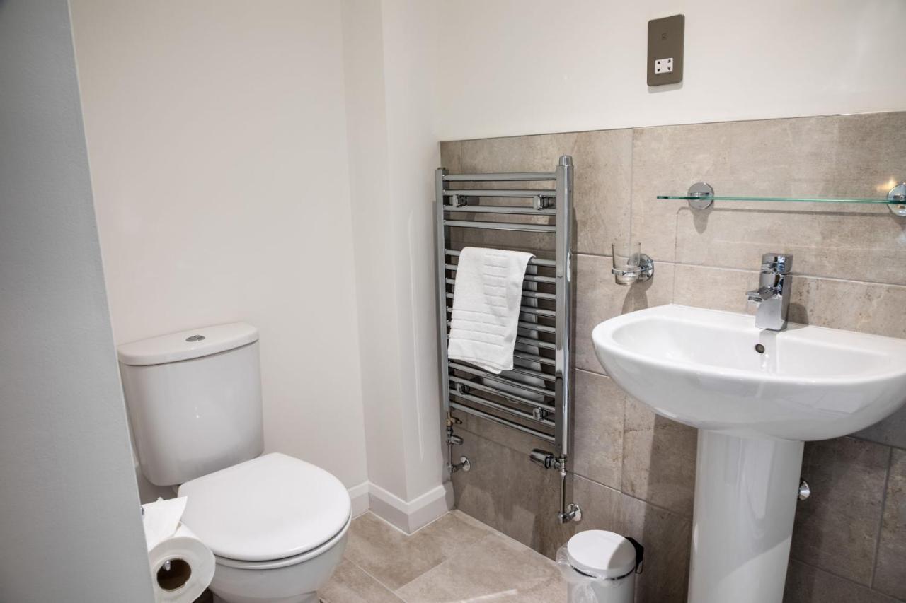 2 Bed Ground Floor Apartment - 7 Plas Pistyll Екстериор снимка